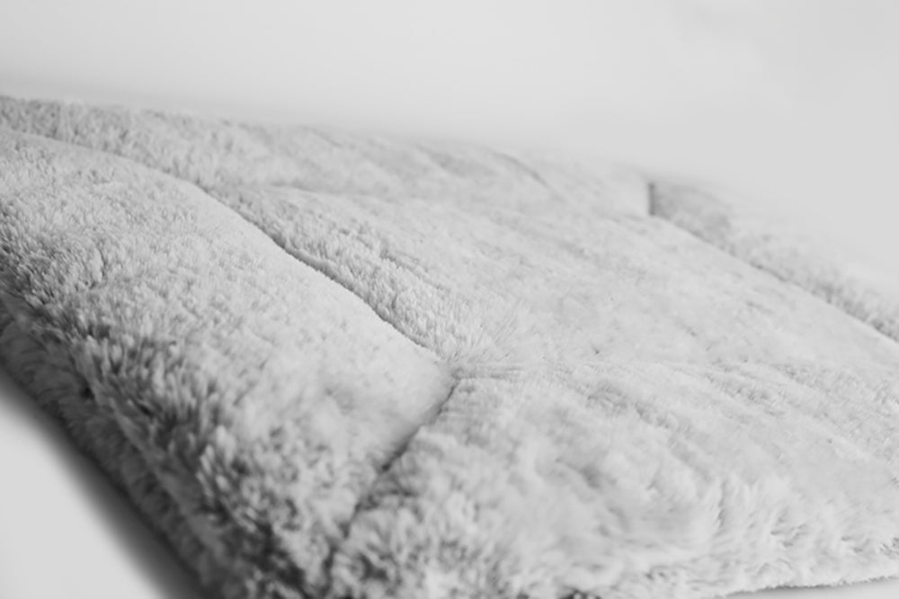 Hermelinplaid Hunde Kuschelkissen - ammi® for Dogs